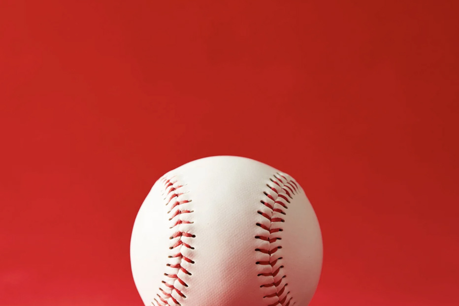 Hitting Breaking Pitches